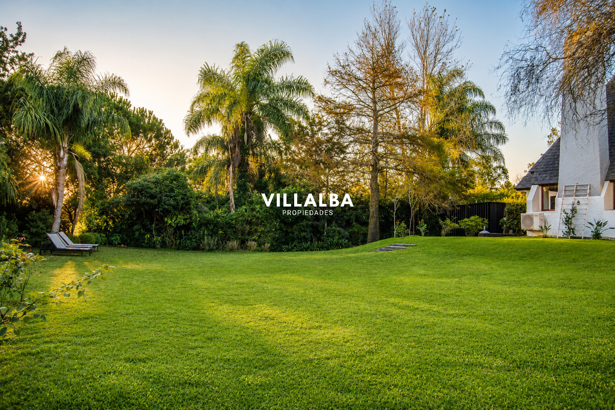 Apartamento ID.4768 - En venta casa de 3 dormitorios en Maldonado