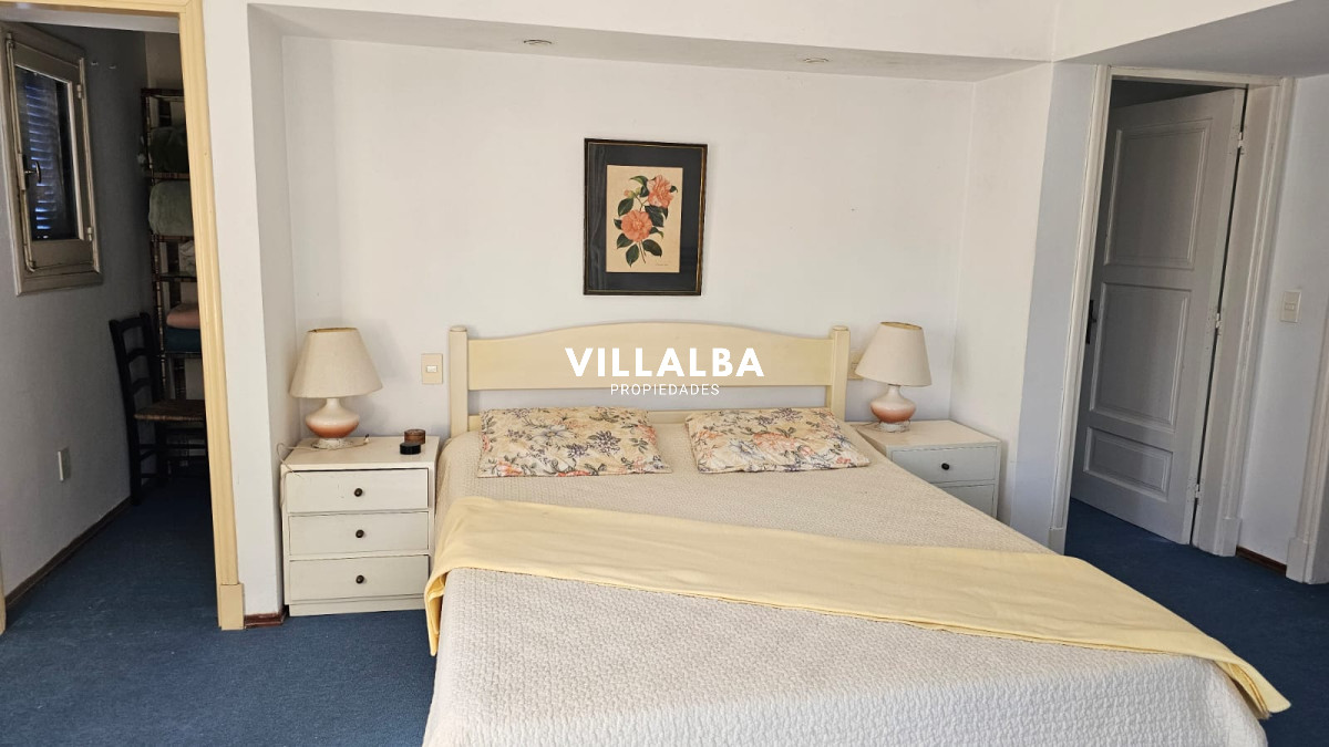 Apartamento ID.3322 - Importante residencia frente al mar en venta.