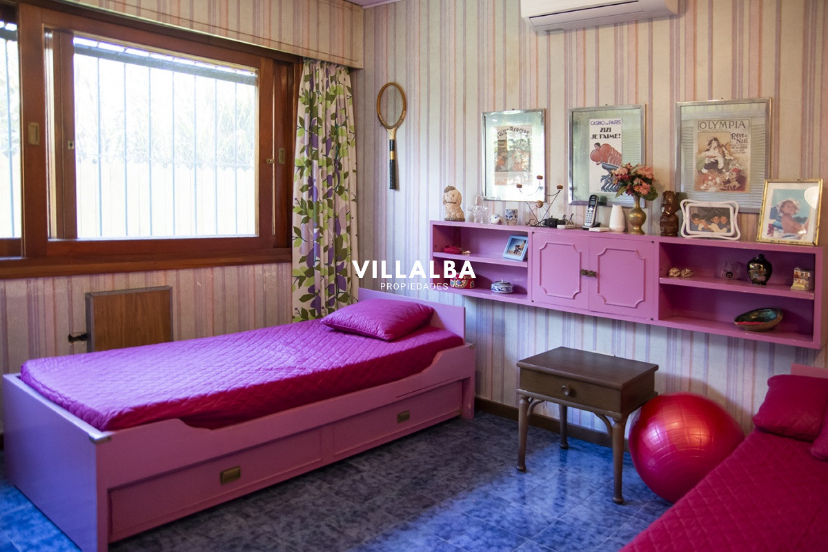 Apartamento ID.2044 - Hermosa casa en venta a pocos metros del mar.