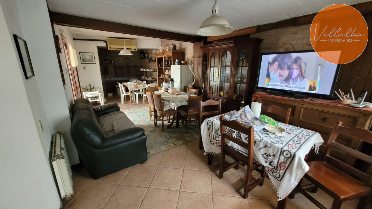 Apartamento ID.3500 - Casa de 3 dormitorios en Barrio Cantegril