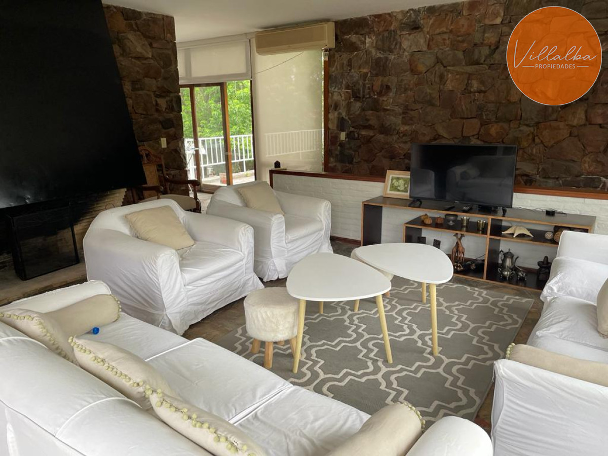 Casa ID.2933 - Casa en venta, Oportunidad para desarrollo inmobiliario en Playa Mansa, Punta del Este. 