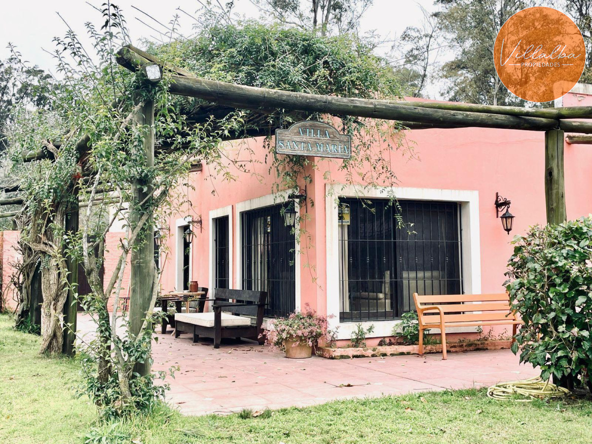 Apartamento ID.3549 - Hermosa casa en zona pinares a metros de la playa 