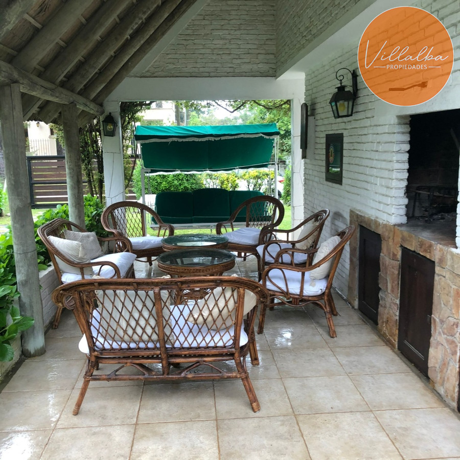 Apartamento ID.3707 - Casa 3 dormitorios a la venta en Pinares Punta del Este