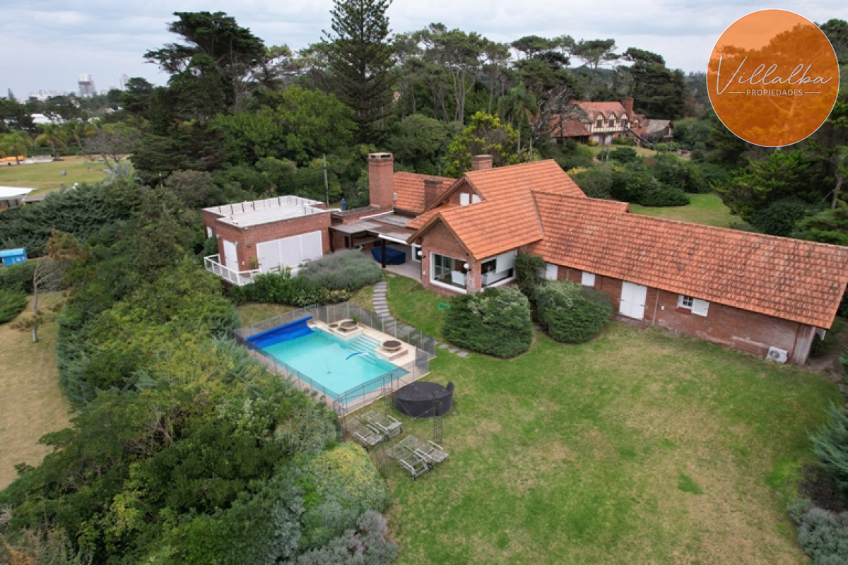 Apartamento ID.2814 - Espectacular mansion a metros del mar