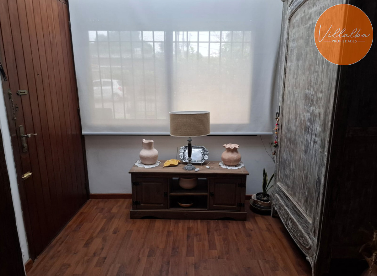 Apartamento ID.3500 - Casa de 3 dormitorios en Barrio Cantegril