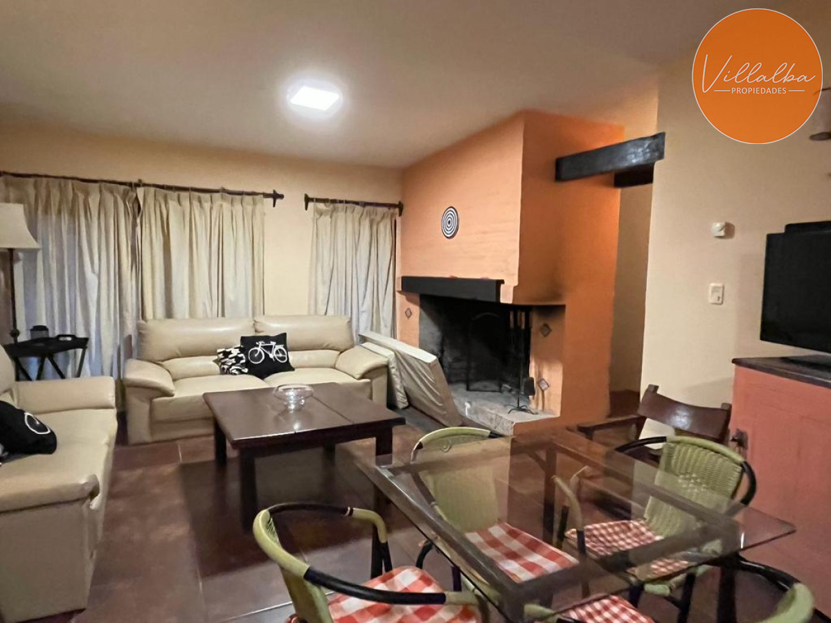 Apartamento ID.3549 - Hermosa casa en zona pinares a metros de la playa 