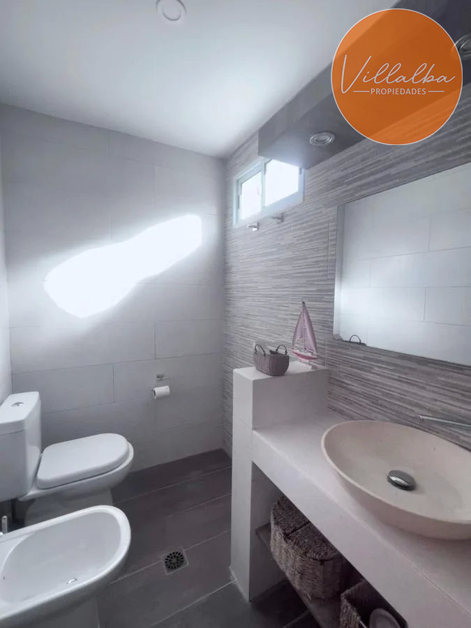 Apartamento ID.3325 - Hermosa casa en Playa Mansa, Punta del Este