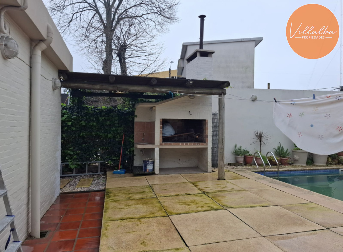 Apartamento ID.3500 - Casa de 3 dormitorios en Barrio Cantegril