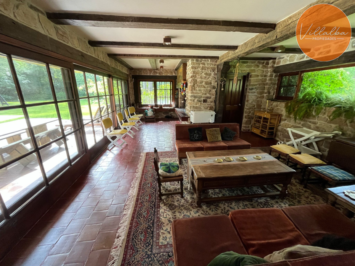 Casa ID.3323 - Hermosa mansión en Golf de 6 dormitorios , Punta del Este