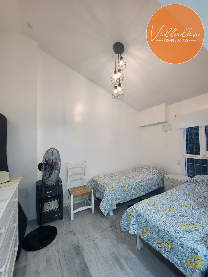 Apartamento ID.3413 - PLAYA MANSA , CASA DE 2 DORMITORIOS 