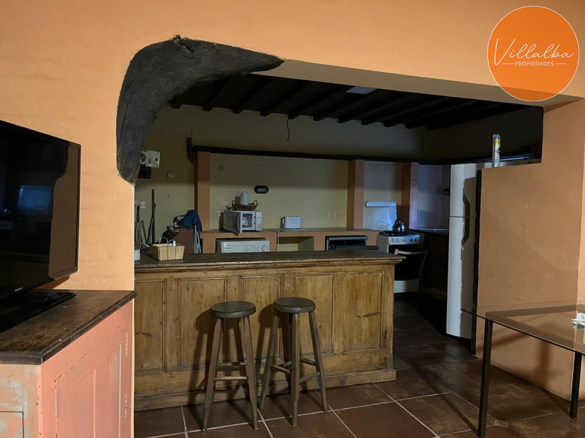 Apartamento ID.3549 - Hermosa casa en zona pinares a metros de la playa 