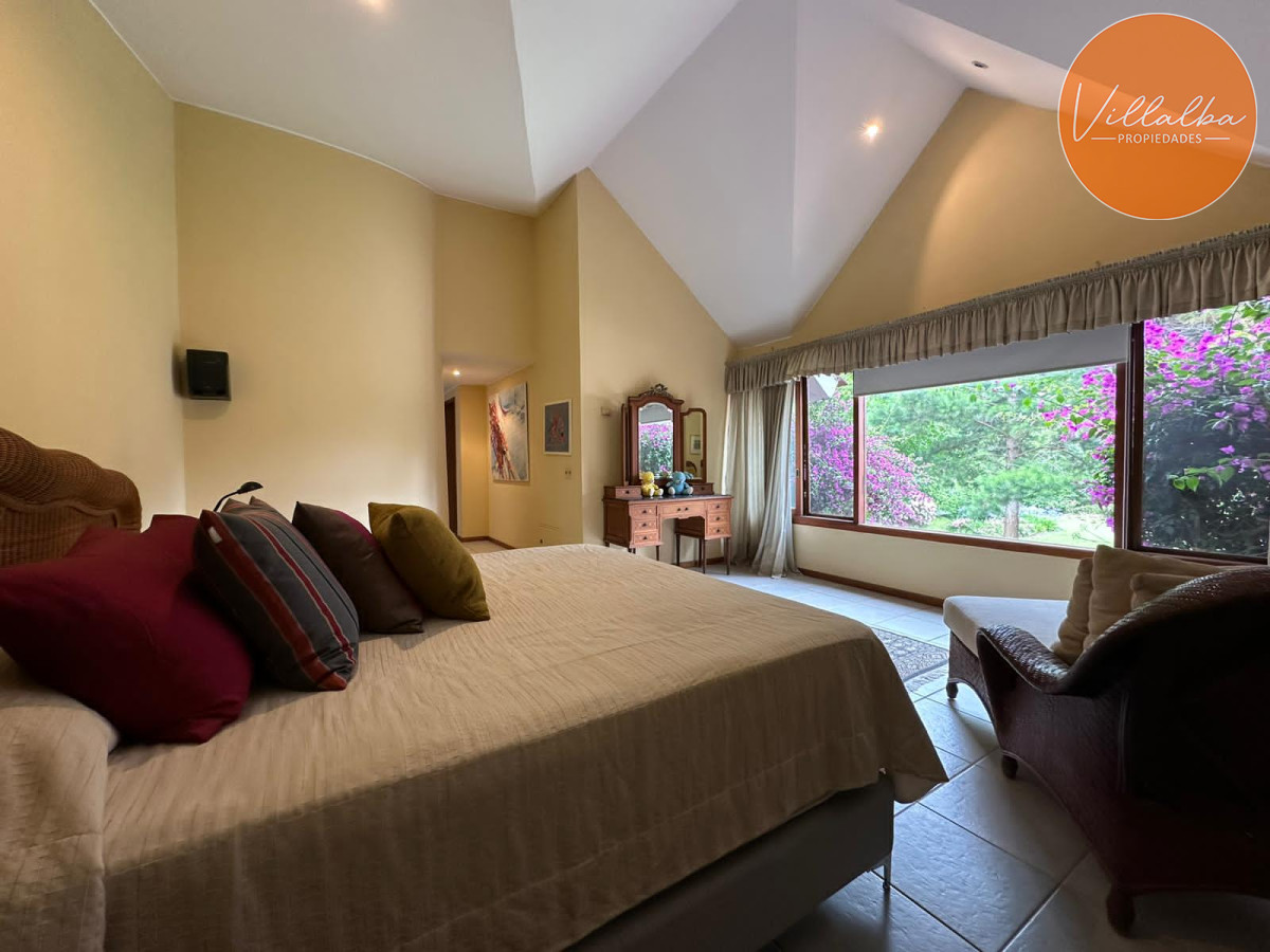 Apartamento ID.2813 - Propiedad exclusiva ubicada en Golf, Punta del este 