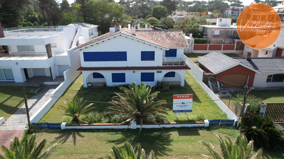 Apartamento ID.3322 - Importante residencia frente al mar en venta.