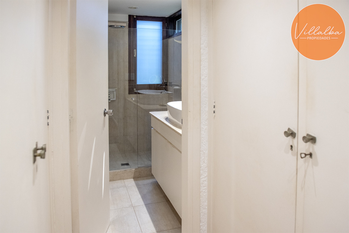 Apartamento ID.3629 - Elegante residencia en Venta en San Rafael proximo al mar