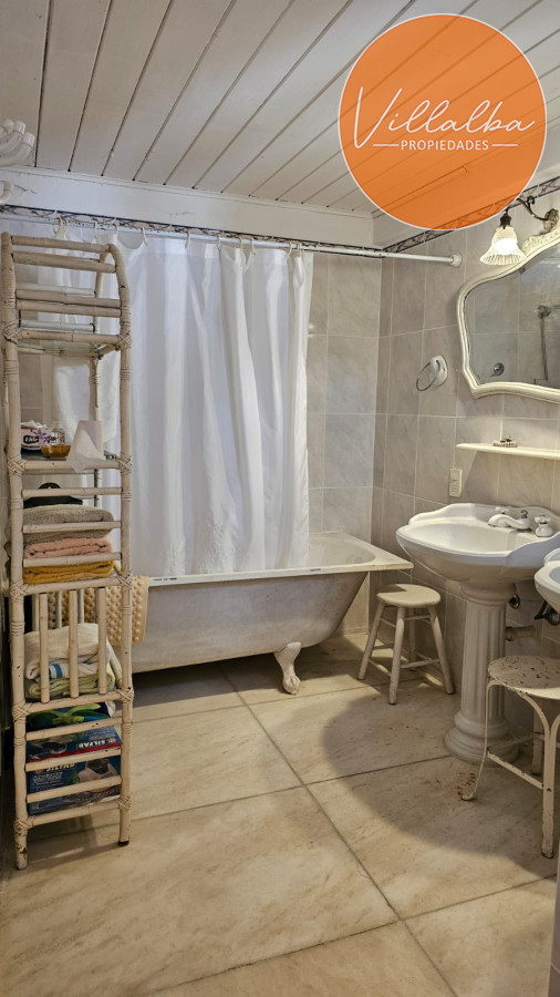Apartamento ID.3322 - Importante residencia frente al mar en venta.