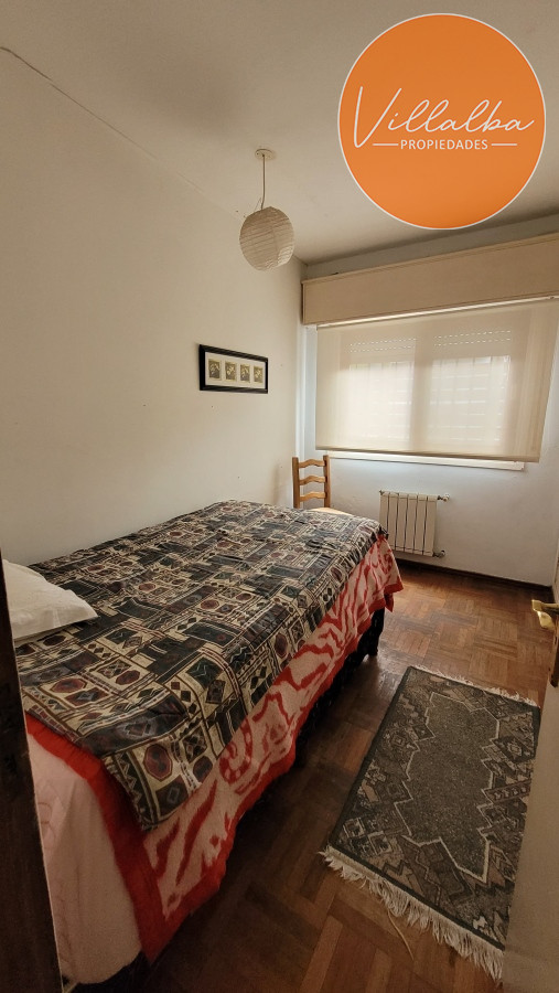 Apartamento ID.3500 - Casa de 3 dormitorios en Barrio Cantegril