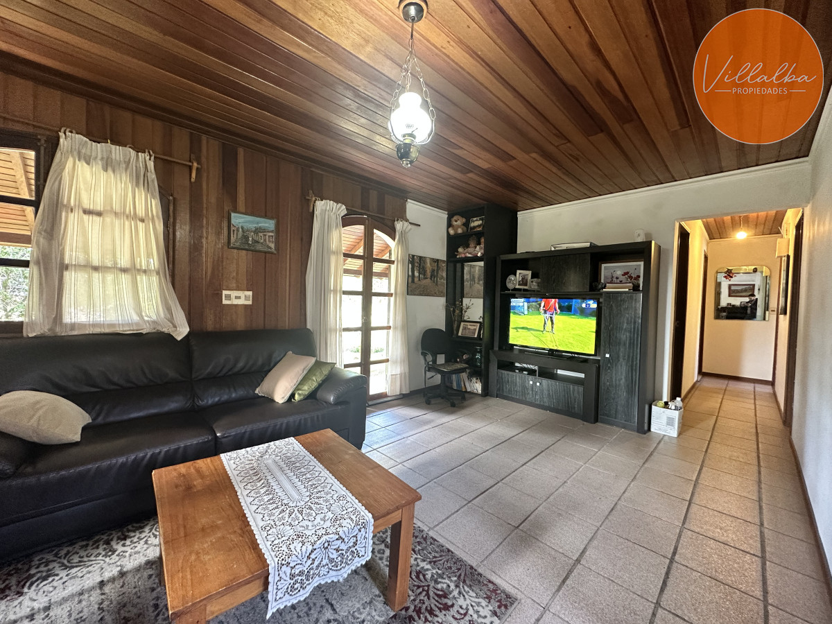 Casa ID.3634 - Su oportunidad de comprar una casa en Pinares, Punta del Este