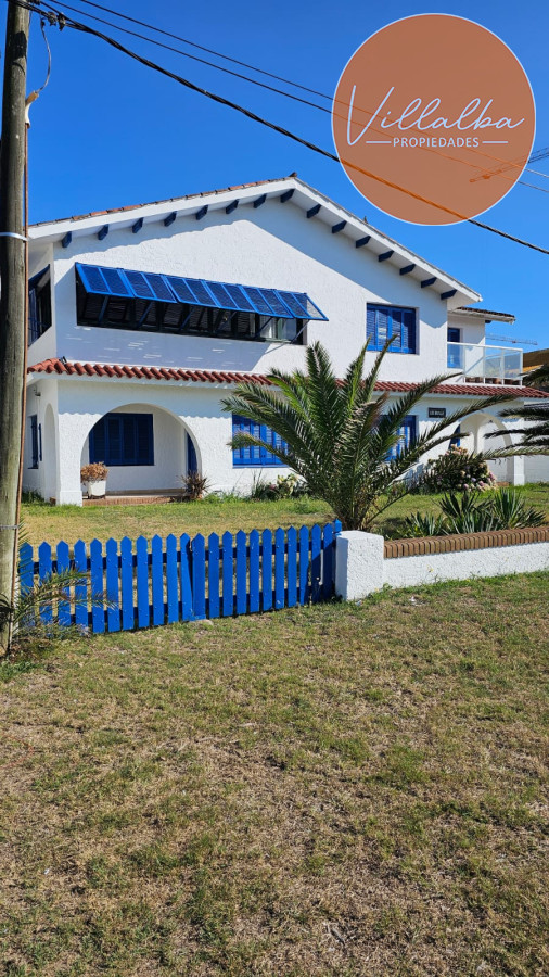 Apartamento ID.3322 - Importante residencia frente al mar en venta.