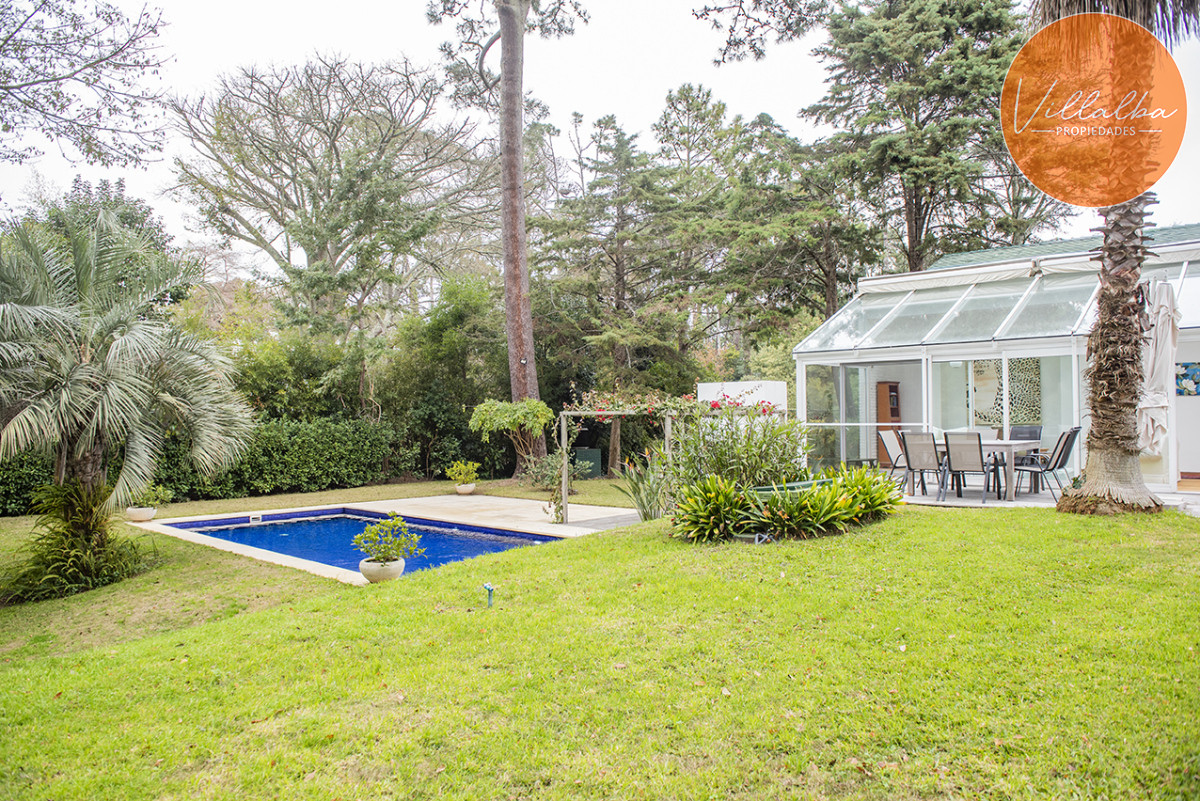 Apartamento ID.3629 - Elegante residencia en Venta en San Rafael proximo al mar
