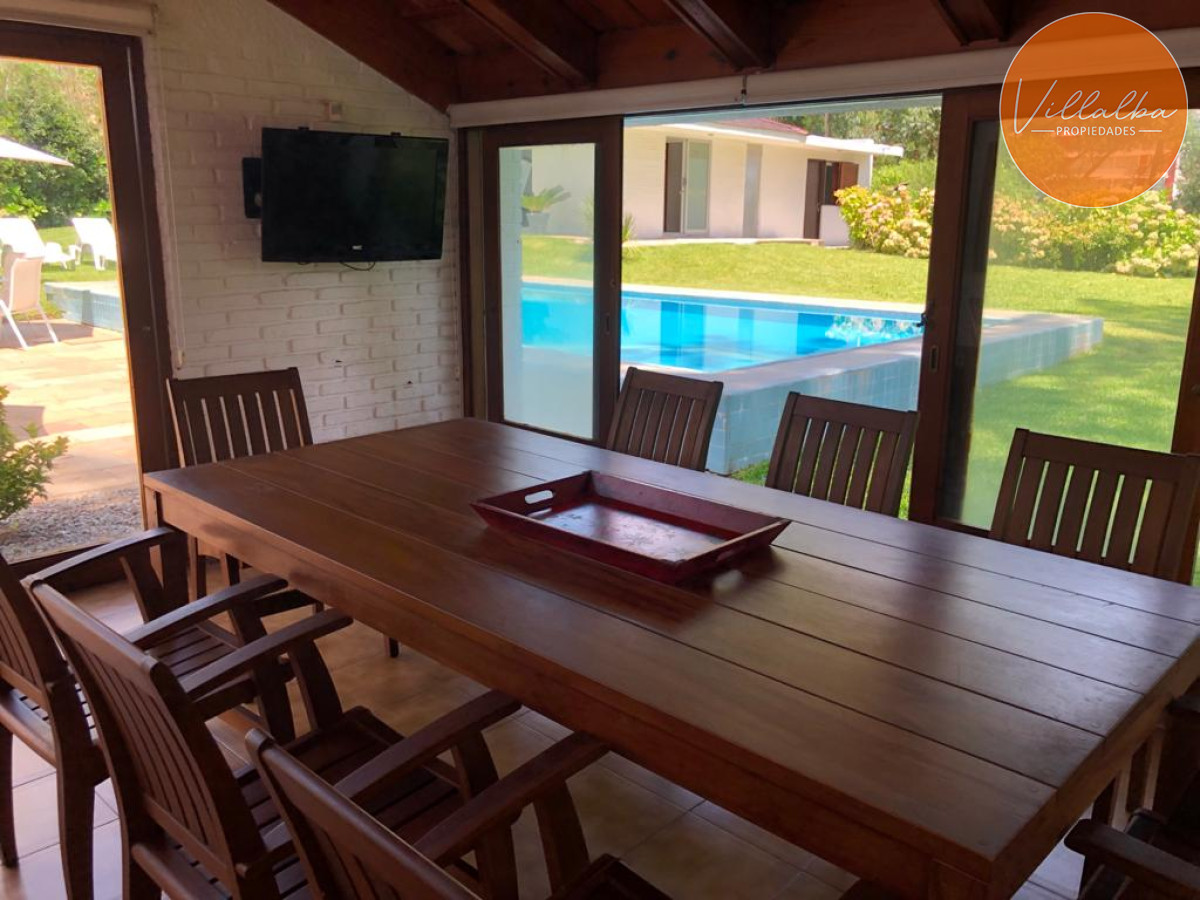 Casa ID.2494 - Espectacular Chalet en Punta del Este