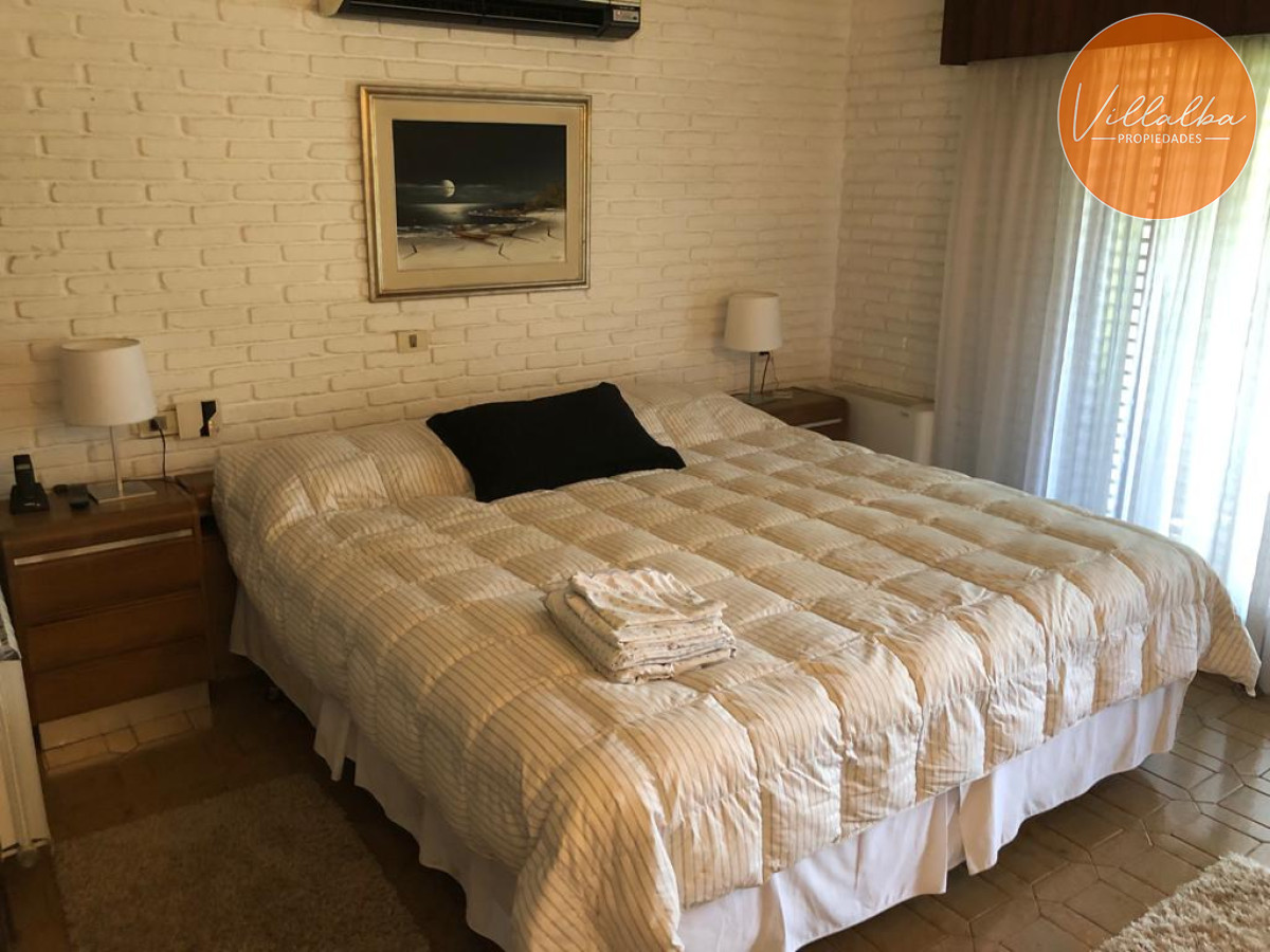 Casa ID.2494 - Espectacular Chalet en Punta del Este
