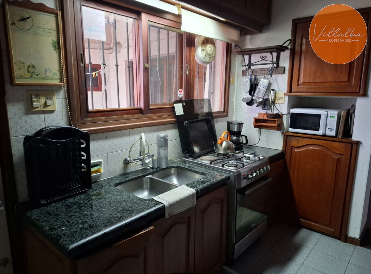 Apartamento ID.3500 - Casa de 3 dormitorios en Barrio Cantegril