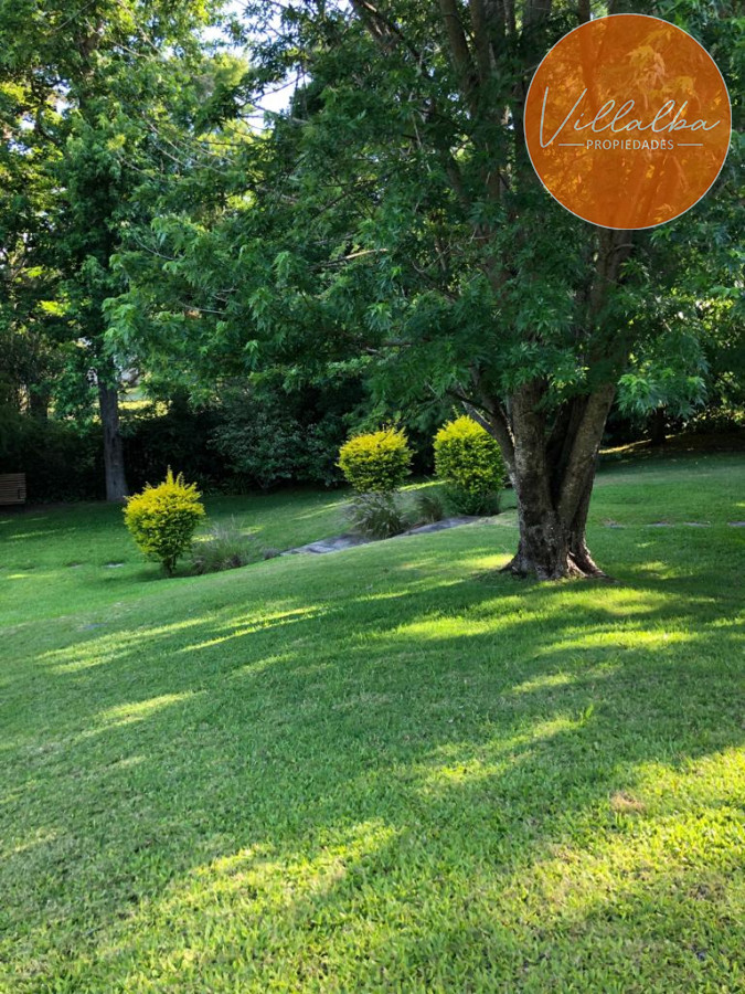 Casa ID.2933 - Casa en venta, Oportunidad para desarrollo inmobiliario en Playa Mansa, Punta del Este. 