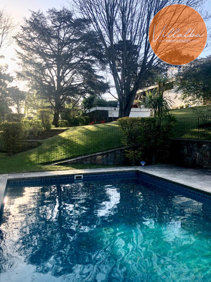 Casa ID.2933 - Casa en venta, Oportunidad para desarrollo inmobiliario en Playa Mansa, Punta del Este. 