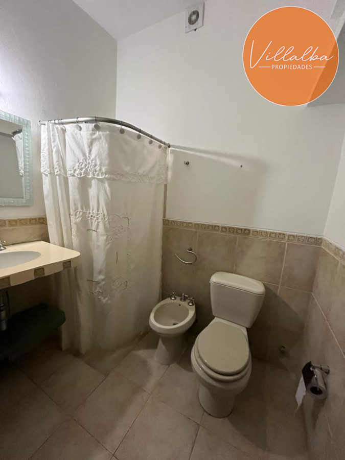Apartamento ID.3549 - Hermosa casa en zona pinares a metros de la playa 