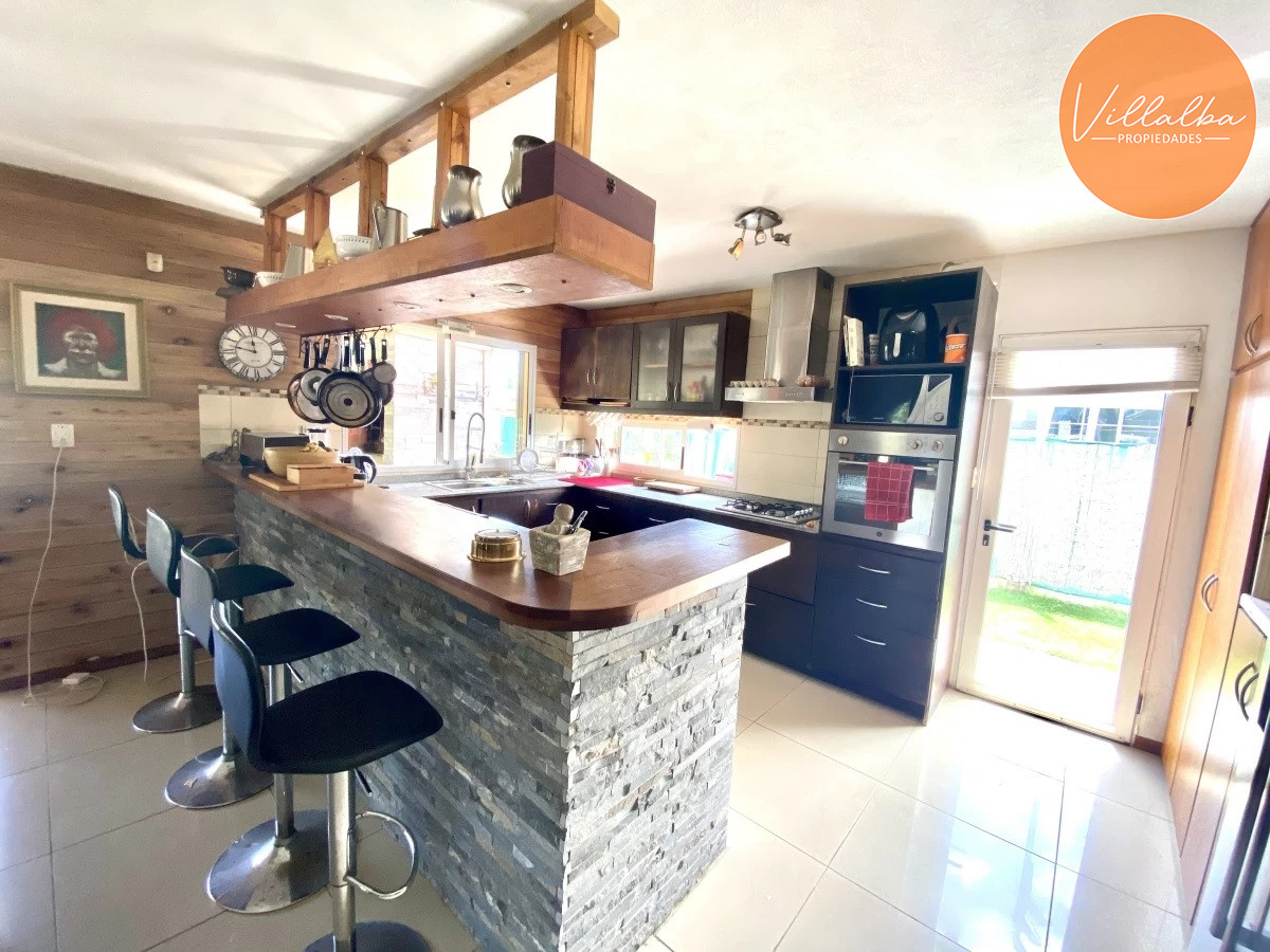 Casa ID.2042 - Gran oportunidad de casa en excelente zona 