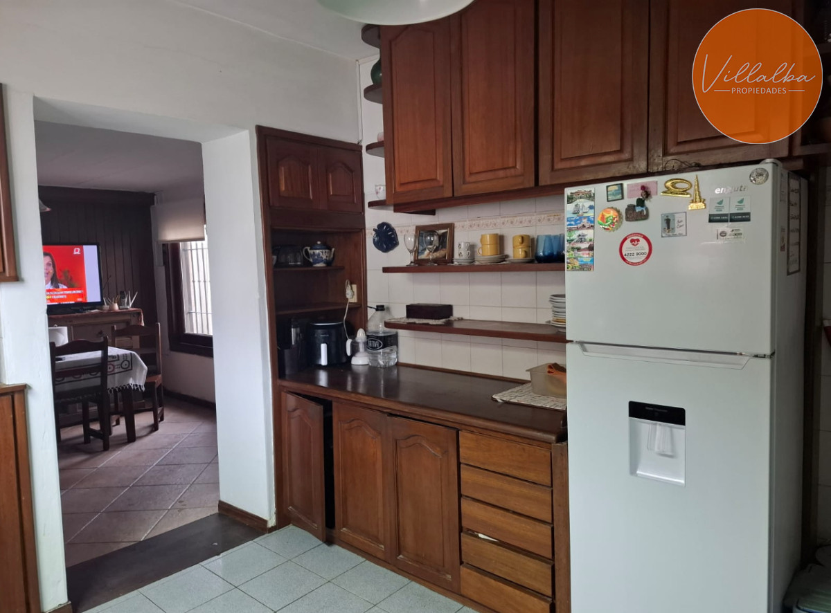 Apartamento ID.3500 - Casa de 3 dormitorios en Barrio Cantegril