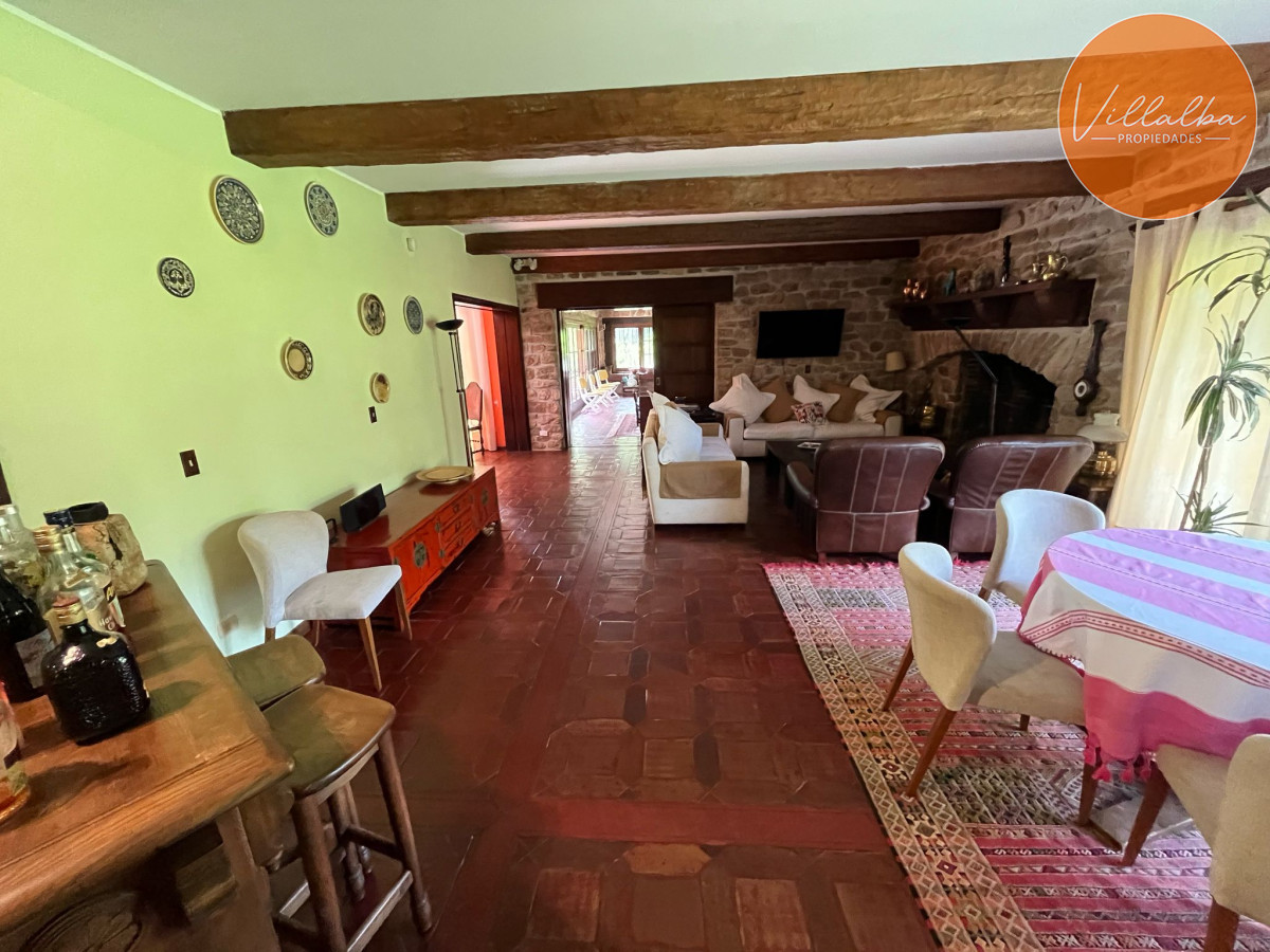 Casa ID.3323 - Hermosa mansión en Golf de 6 dormitorios , Punta del Este