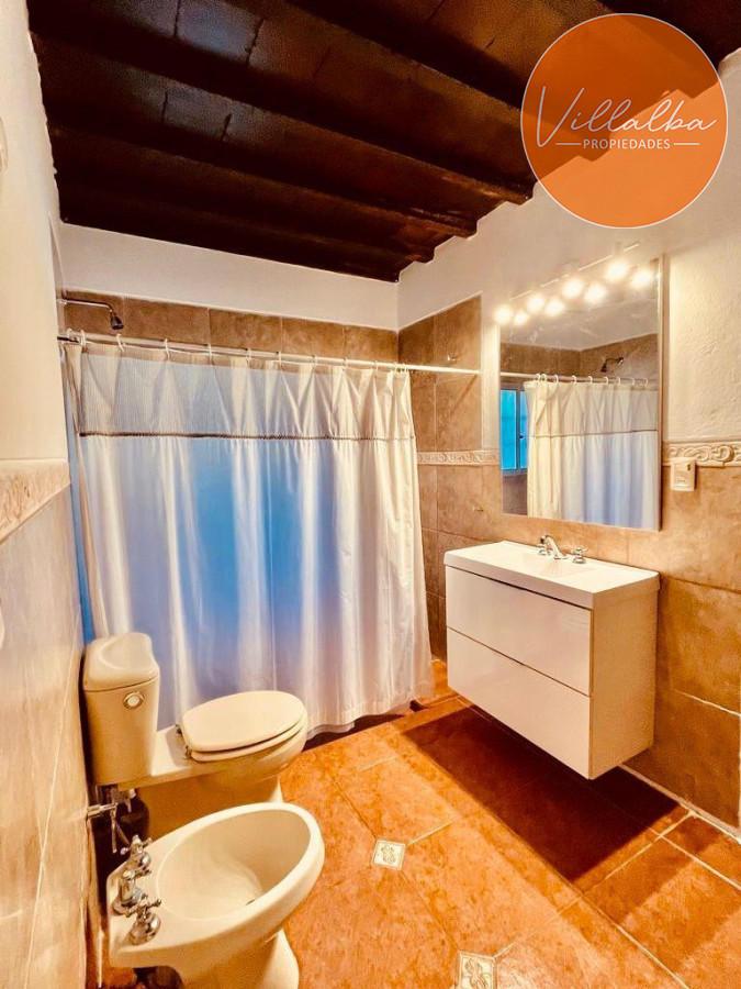 Apartamento ID.3549 - Hermosa casa en zona pinares a metros de la playa 