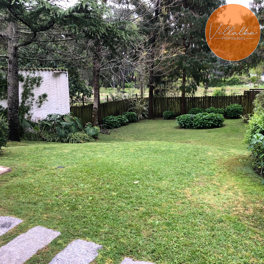 Apartamento ID.3707 - Casa 3 dormitorios a la venta en Pinares Punta del Este