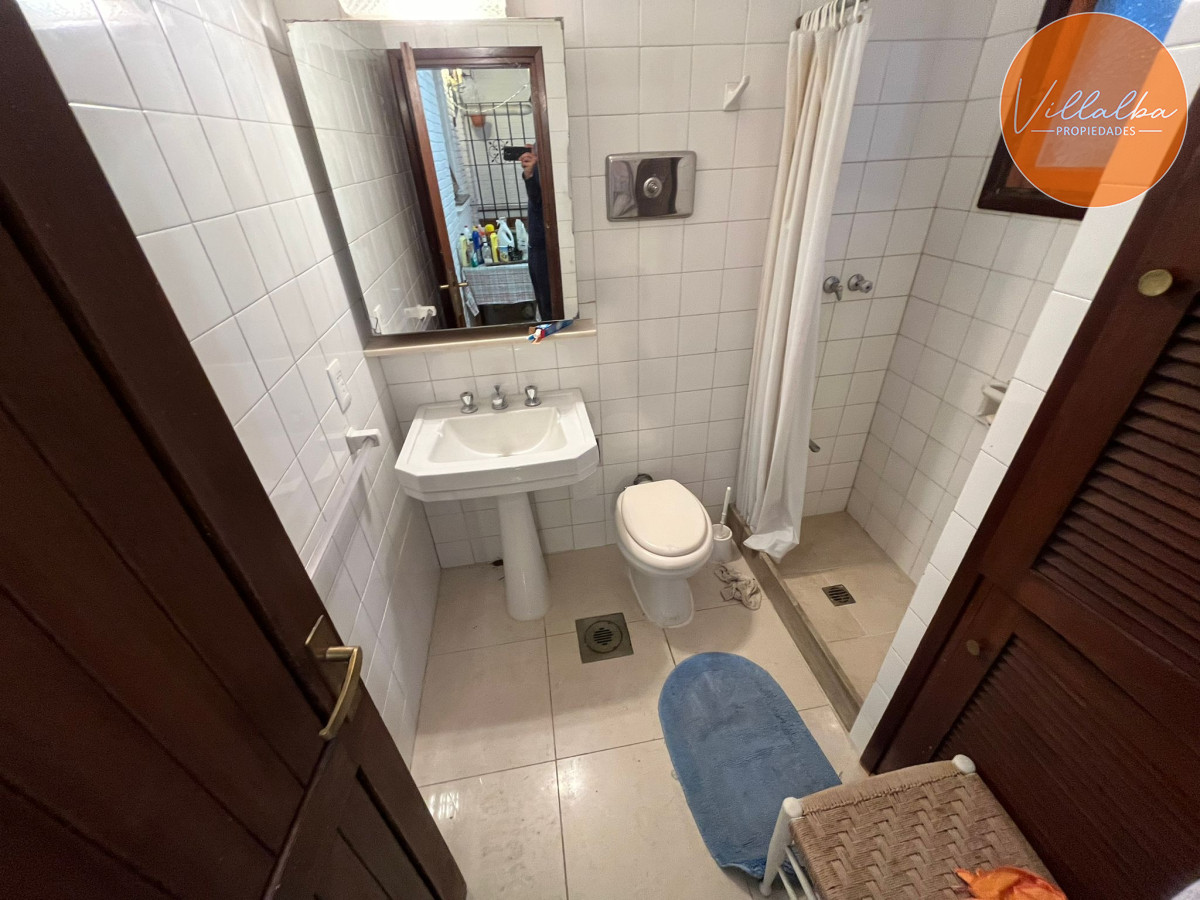 Apartamento ID.3213 - Vende casa de 3 dormitorios en Pinares, Punta del Este 