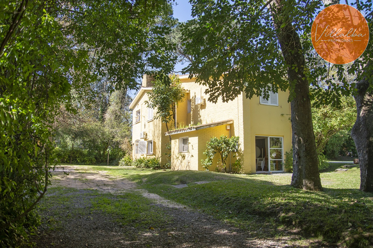 Casa ID.697 - Casa en venta 