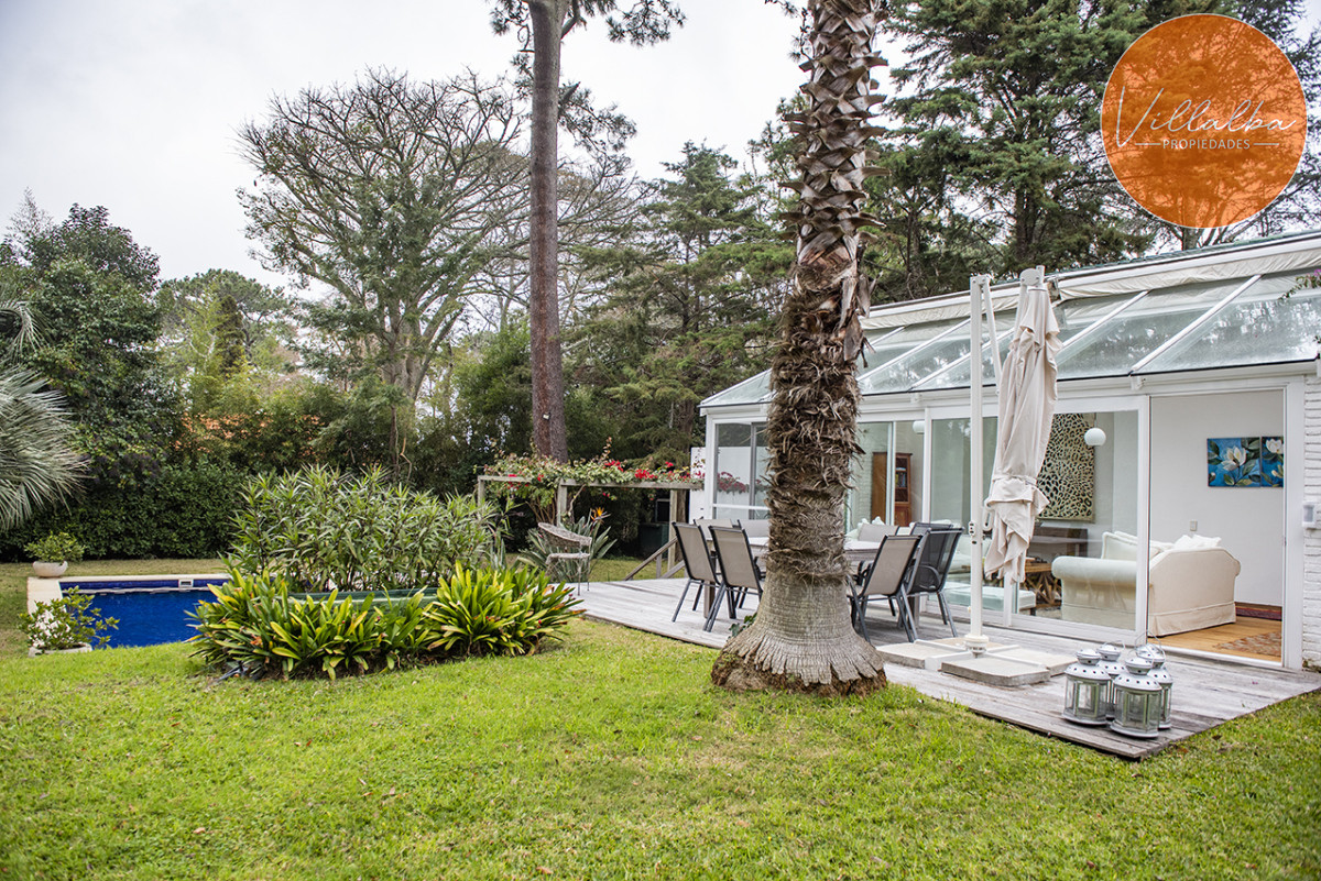 Apartamento ID.3629 - Elegante residencia en Venta en San Rafael proximo al mar