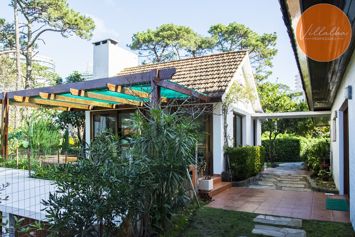 Apartamento ID.3112 - Casa en venta de 5 dormitorios en San Rafael , Punta del este 
