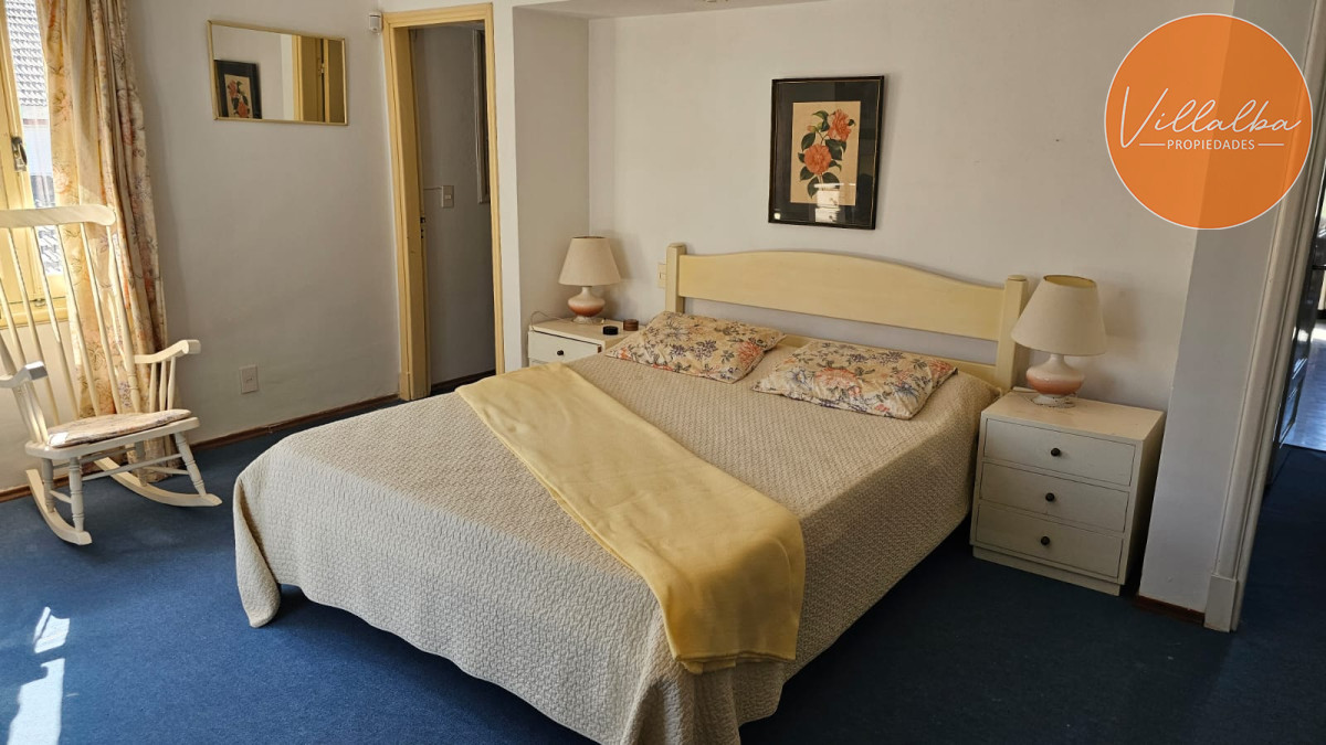 Apartamento ID.3322 - Importante residencia frente al mar en venta.