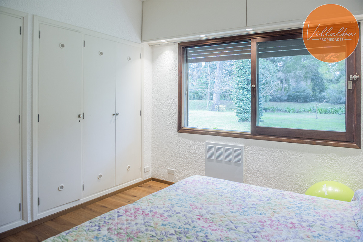 Apartamento ID.3629 - Elegante residencia en Venta en San Rafael proximo al mar