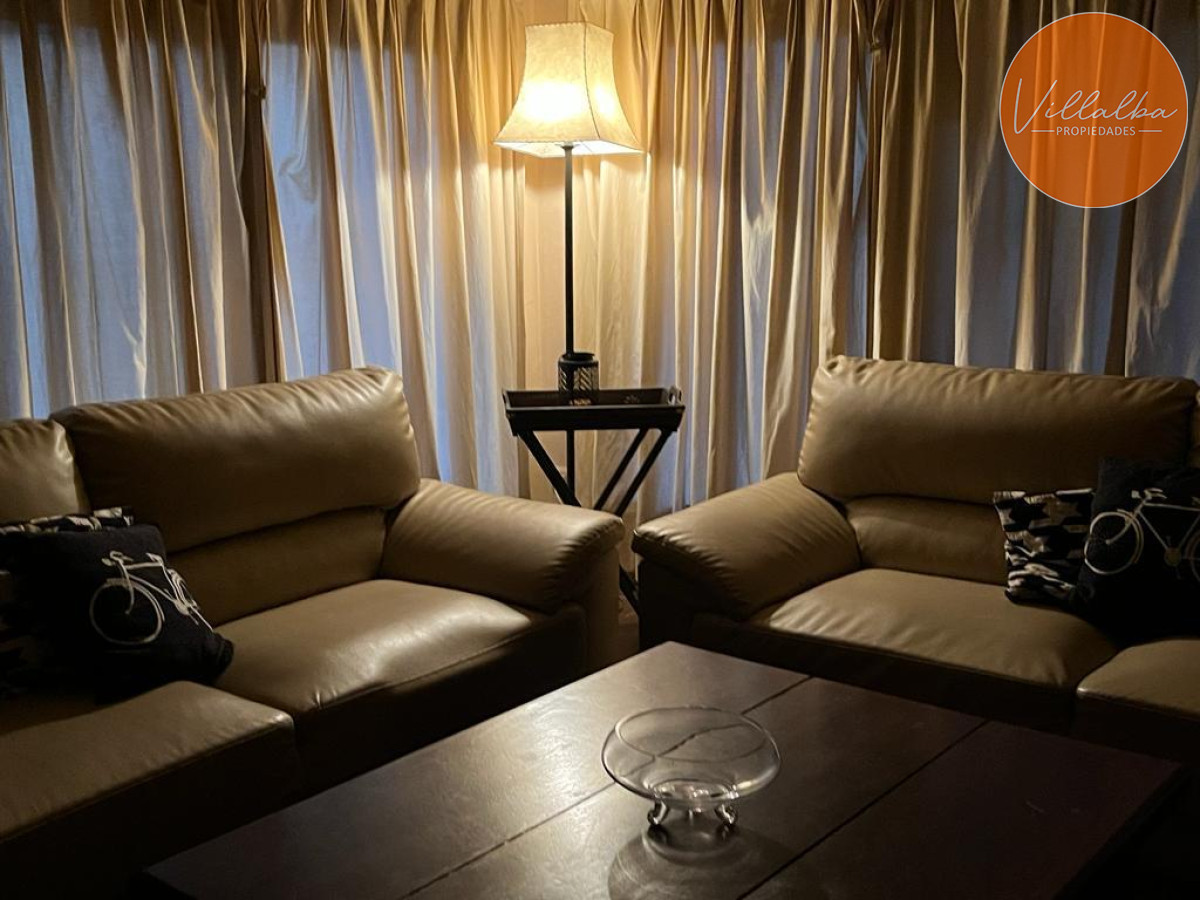 Apartamento ID.3549 - Hermosa casa en zona pinares a metros de la playa 