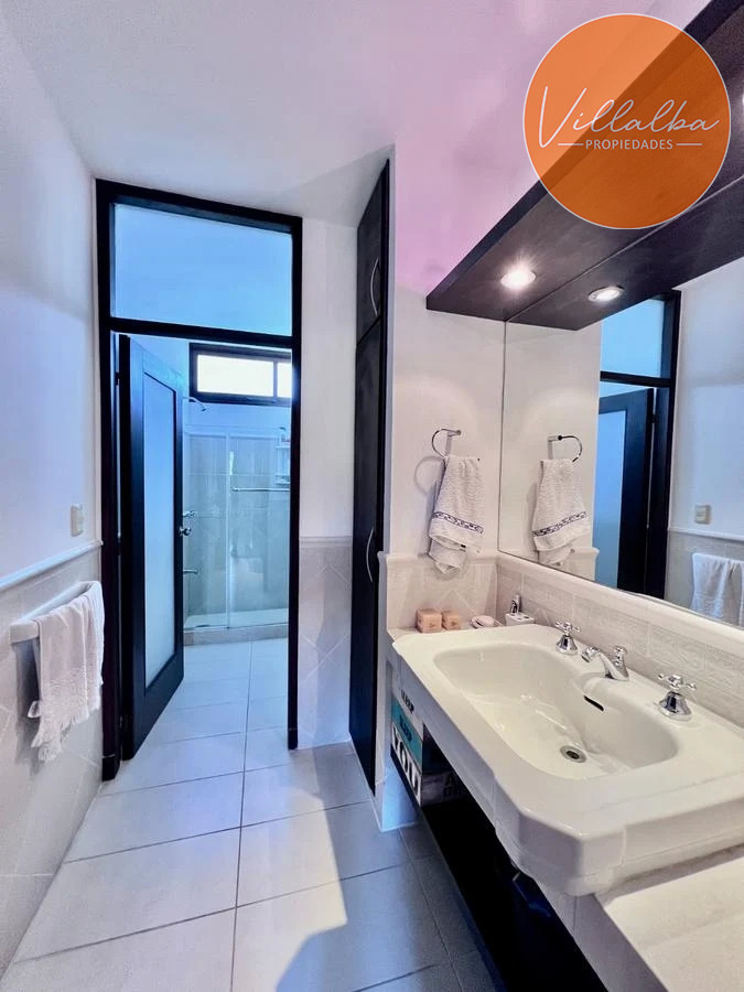 Apartamento ID.3325 - Hermosa casa en Playa Mansa, Punta del Este