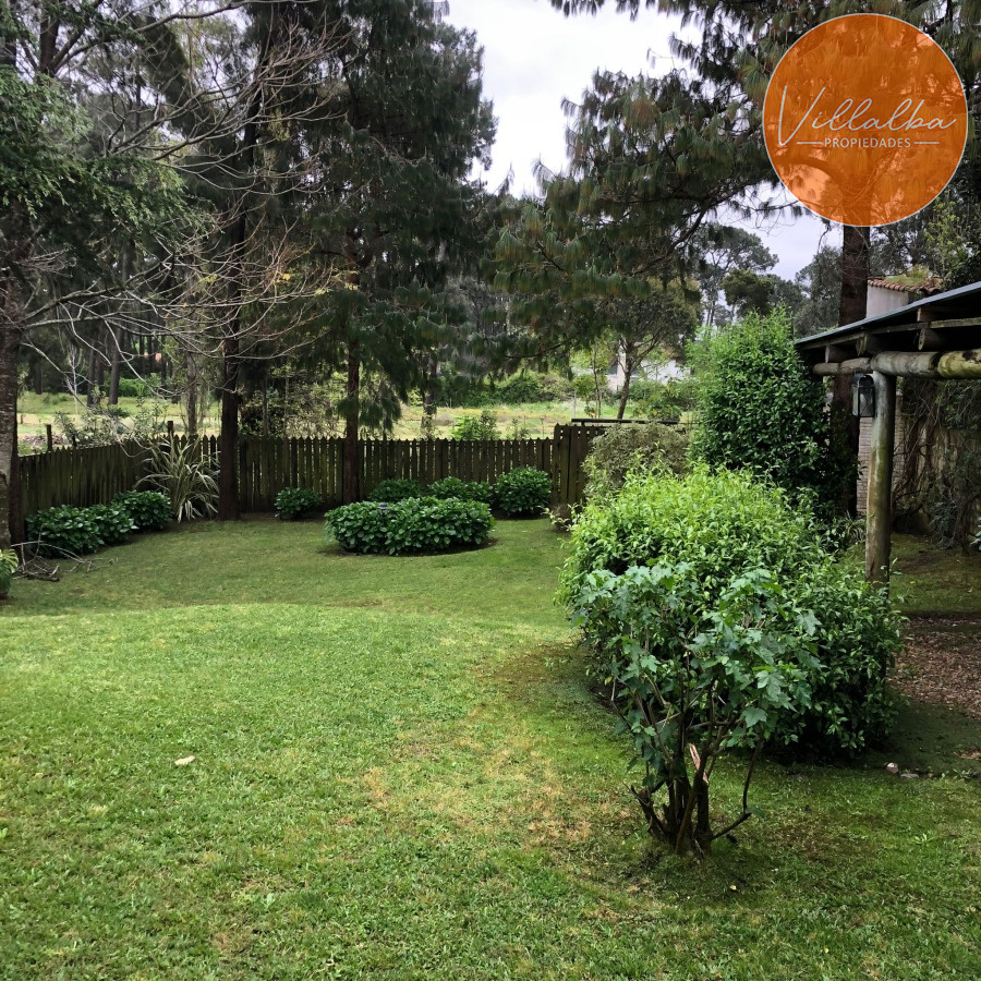 Apartamento ID.3707 - Casa 3 dormitorios a la venta en Pinares Punta del Este