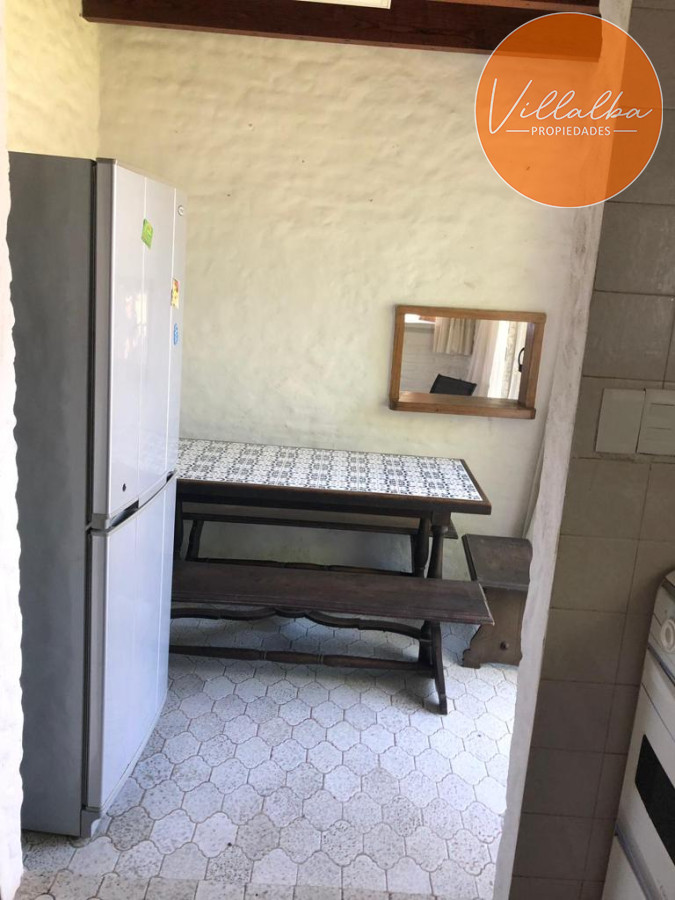 Apartamento ID.3432 - Vende casa de 3 dormitorios en Pinares, cerca del mar, Punta del Este