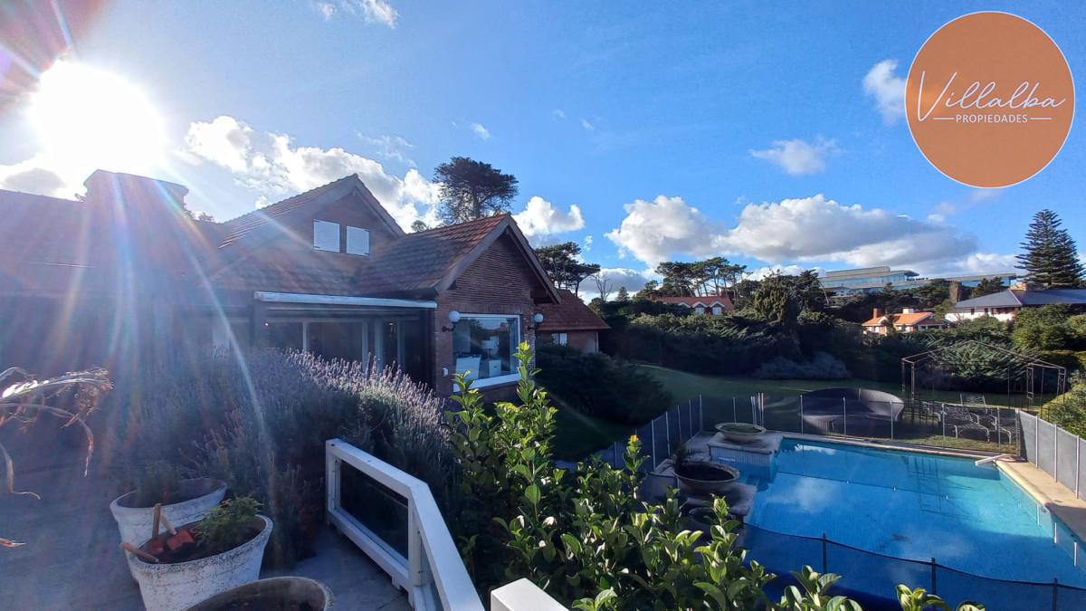 Apartamento ID.2814 - Espectacular mansion a metros del mar