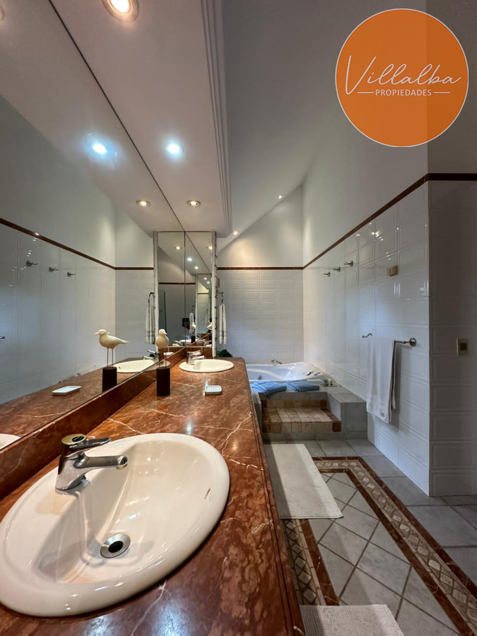 Apartamento ID.2813 - Propiedad exclusiva ubicada en Golf, Punta del este 