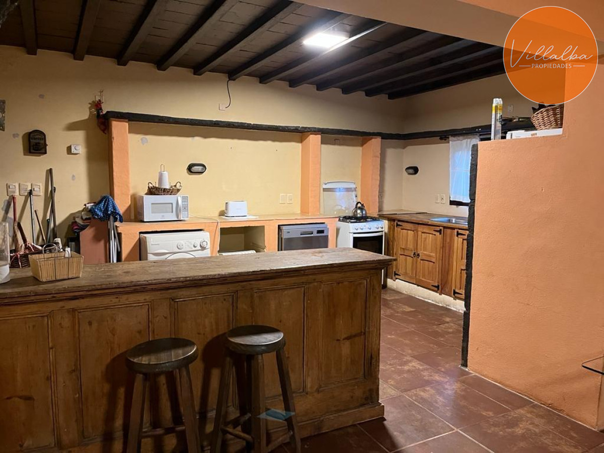 Apartamento ID.3549 - Hermosa casa en zona pinares a metros de la playa 