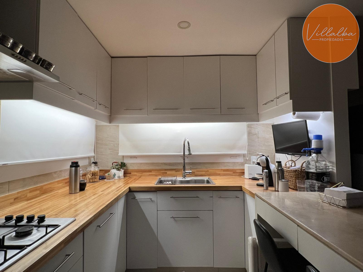 Apartamento ID.3301 - Vende casa de 3 dormitorios moderna en Maldonado, 