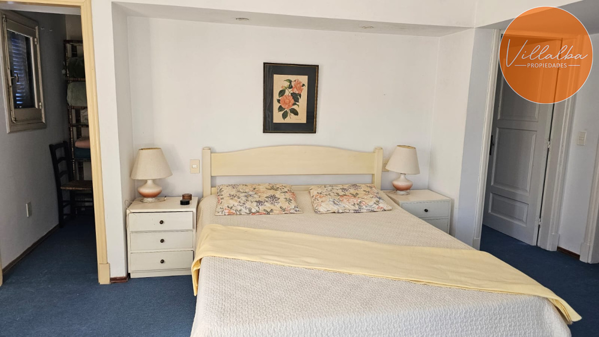 Apartamento ID.3322 - Importante residencia frente al mar en venta.