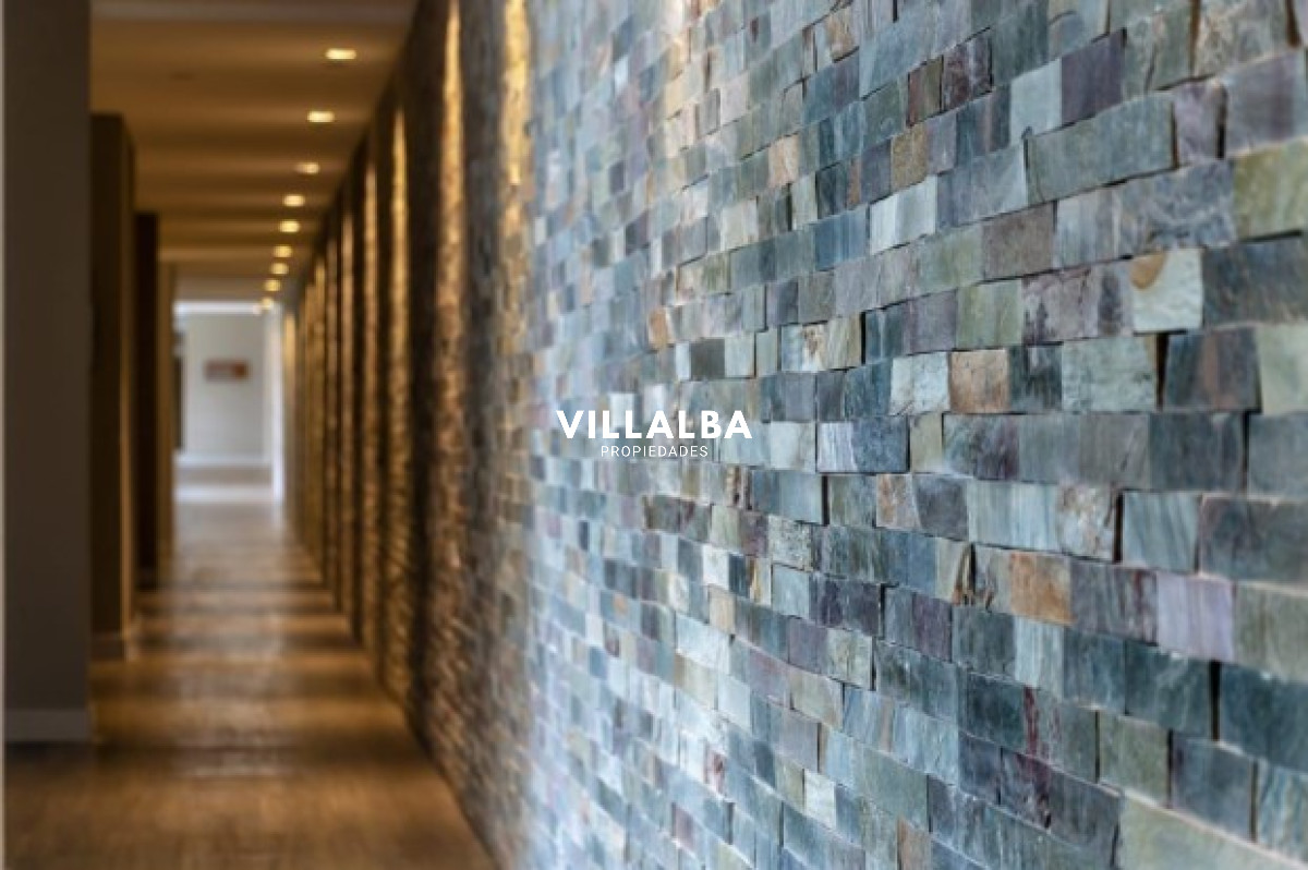 Apartamento ID.4249 - Departamento de 2 suites + depedencia en venta Frente al mar.